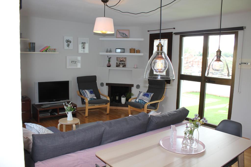 Apartamento Turistico Pueblo Evita Apartment Benalmadena Ngoại thất bức ảnh